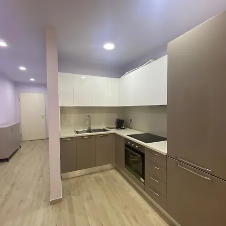 Apartment Adelon